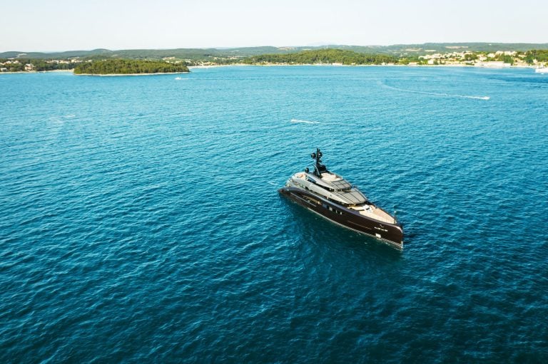 HVO Superyacht at Sea